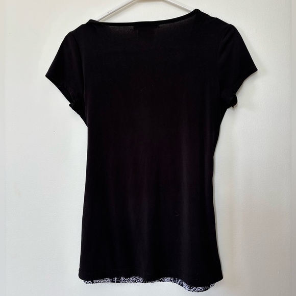 🎉3/25$🎉 🖤 Vintage Y2K Black & White Wrap Fitted Blouse – Size Small 🤍 - Picture 3 of 3